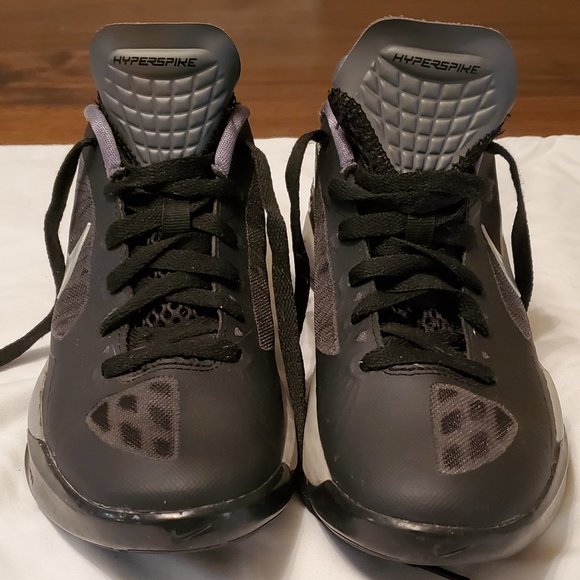 Nike Volley Zoom Hyperspike, Black Training Shoes - Picture 1 of 12